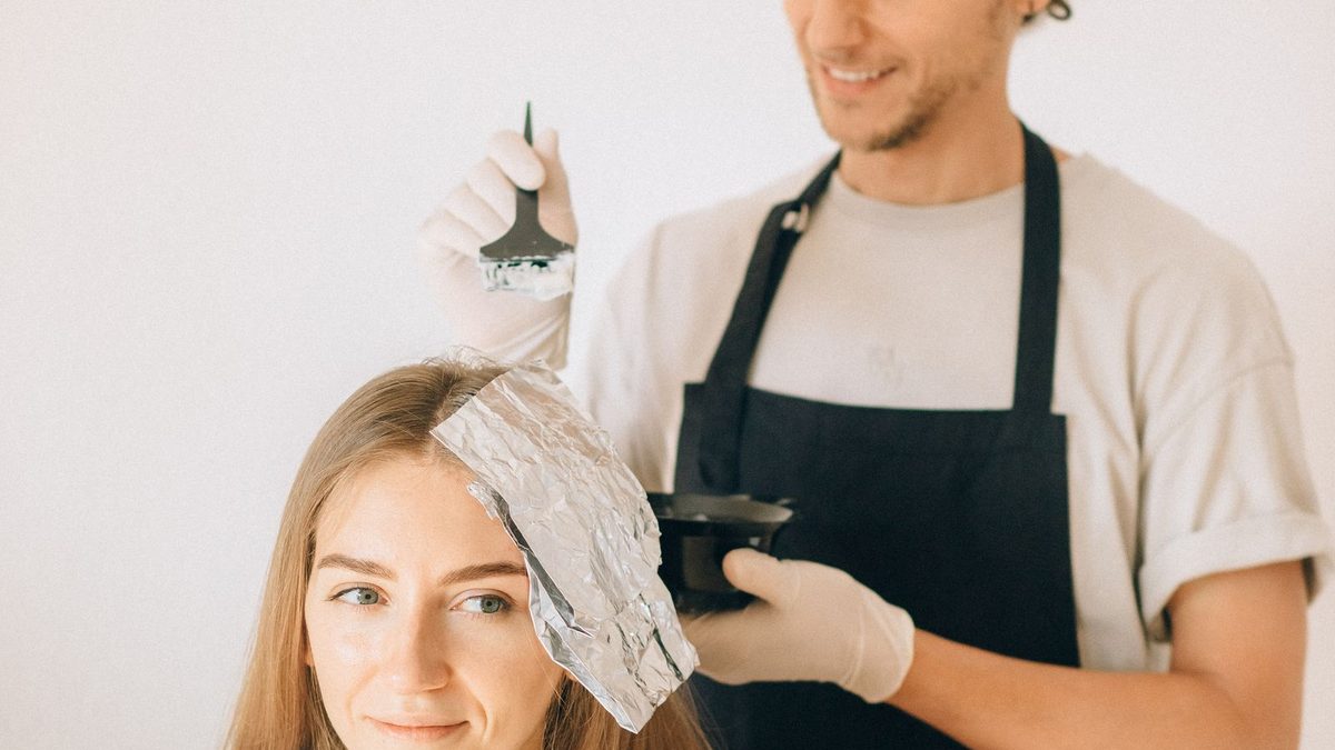 Balayage-pakket: lichte lokken in warme tinten