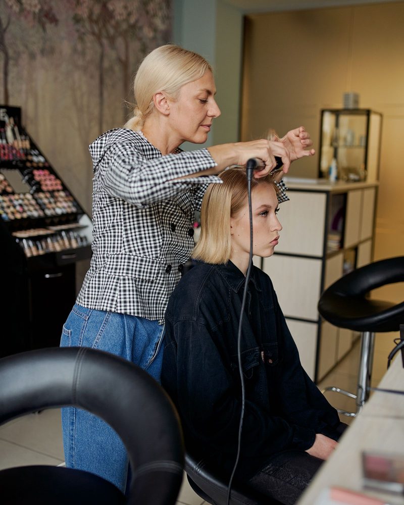 Sanne, eigenaar en stylist van Studio Kam
